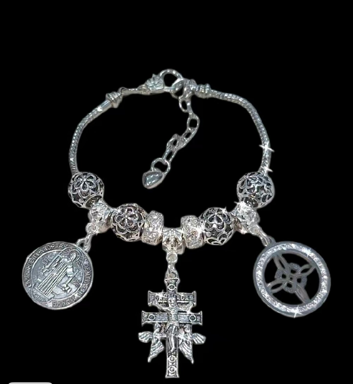 Triple protection bracelet, nudo de bruja, Cruz de Caravaca, medalla de San Benito, you can add charms