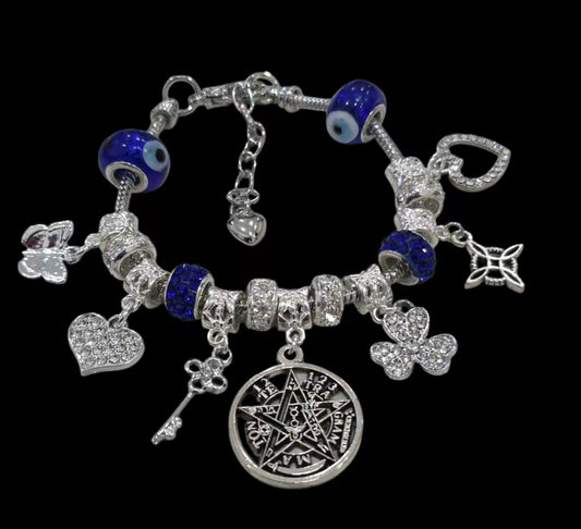 (Color options)Ojo turco, with tetragramaton, witch knot, heart charms bracelet. You can add charms